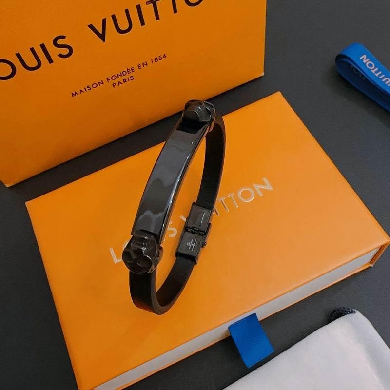 LV Bracelets 184